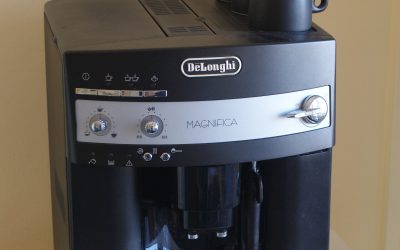Cómo descalcificar una cafetera De’Longhi: Magnifica S, Magnifica Evo y Dedica